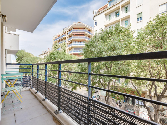 vente-appartement-Marseille-13007-2