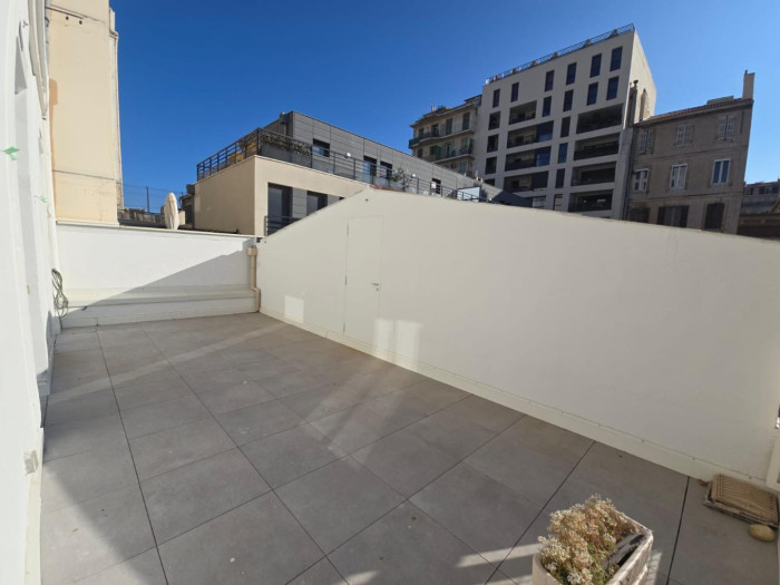 location-appartement-Marseille-13006-3