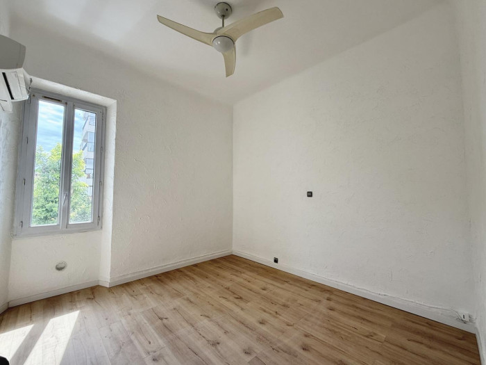 location-appartement-Marseille-13016-3