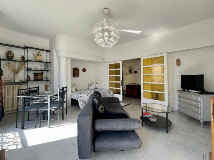 vente-appartement-Marseille-13001-4