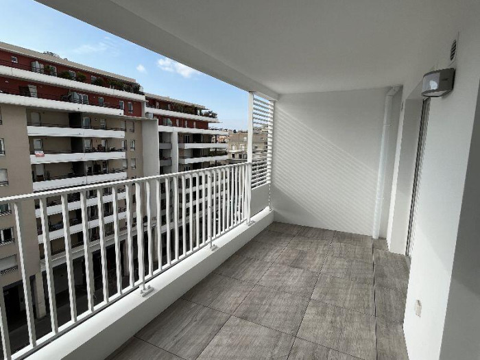 vente-appartement-Marseille-13008-3