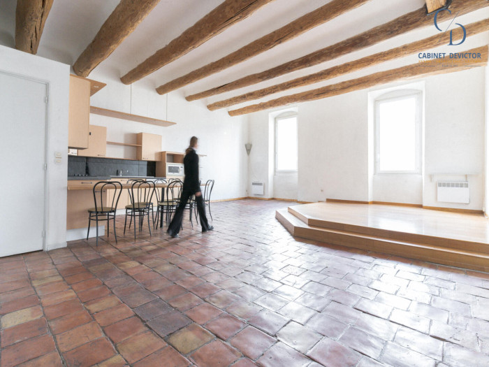 vente-appartement-Marseille-13001-3