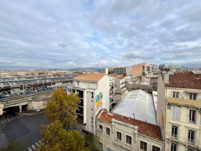 vente-appartement-Marseille-13001-3