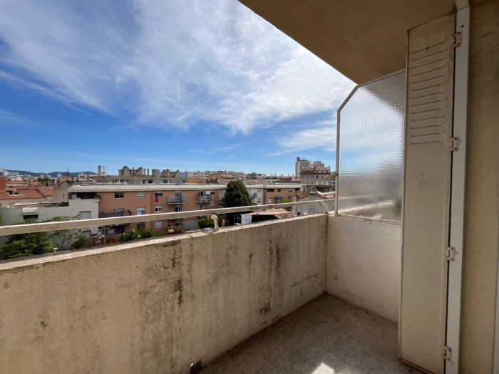 vente-appartement-Marseille-13005-3