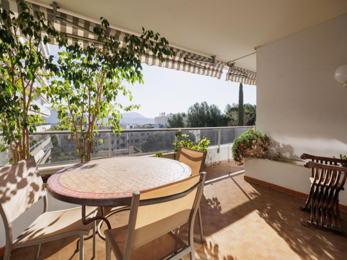 vente-appartement-Marseille-13008-3