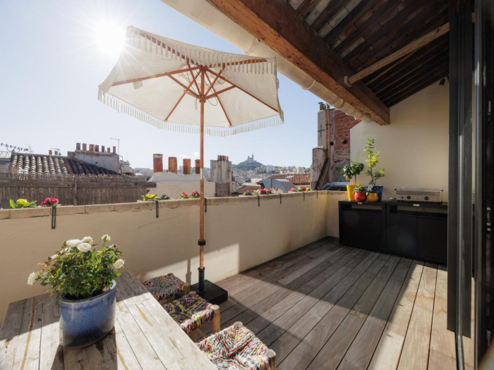 vente-appartement-Marseille-13001-3