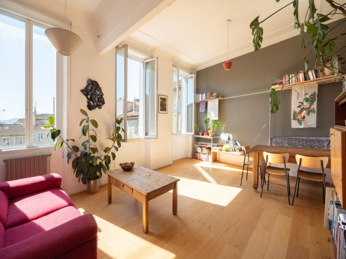 vente-appartement-Marseille-13001-3