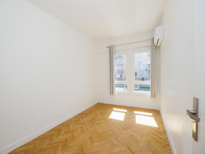 vente-appartement-Marseille-13008-4